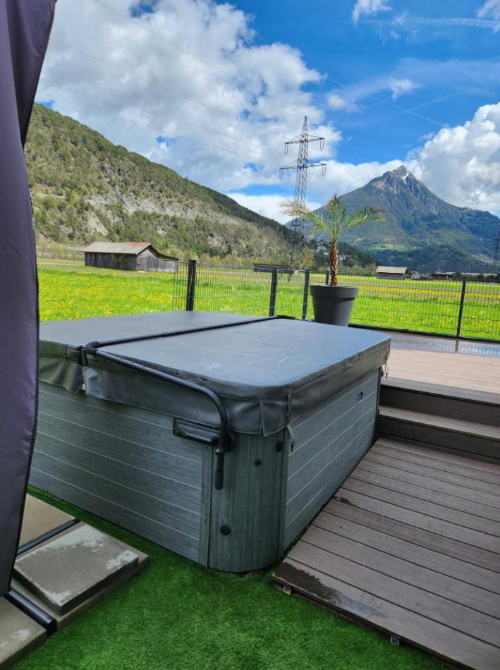 Deluxefort Fuer 10 Gaeste Mit Eigenem Whirlpool Und Fasssauna 임스트 외부 사진